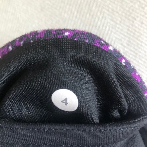 Lululemon Wunder Under Crop III (Reversible) - Picture 9 of 15